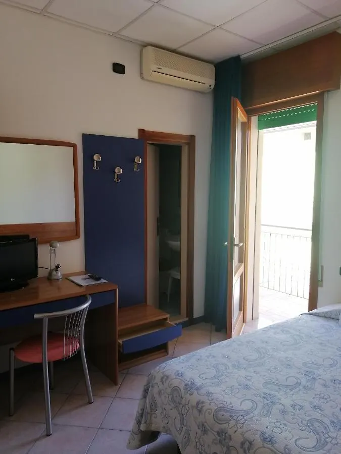 ***  Hotel Trifoglio Lido di Jesolo Italy